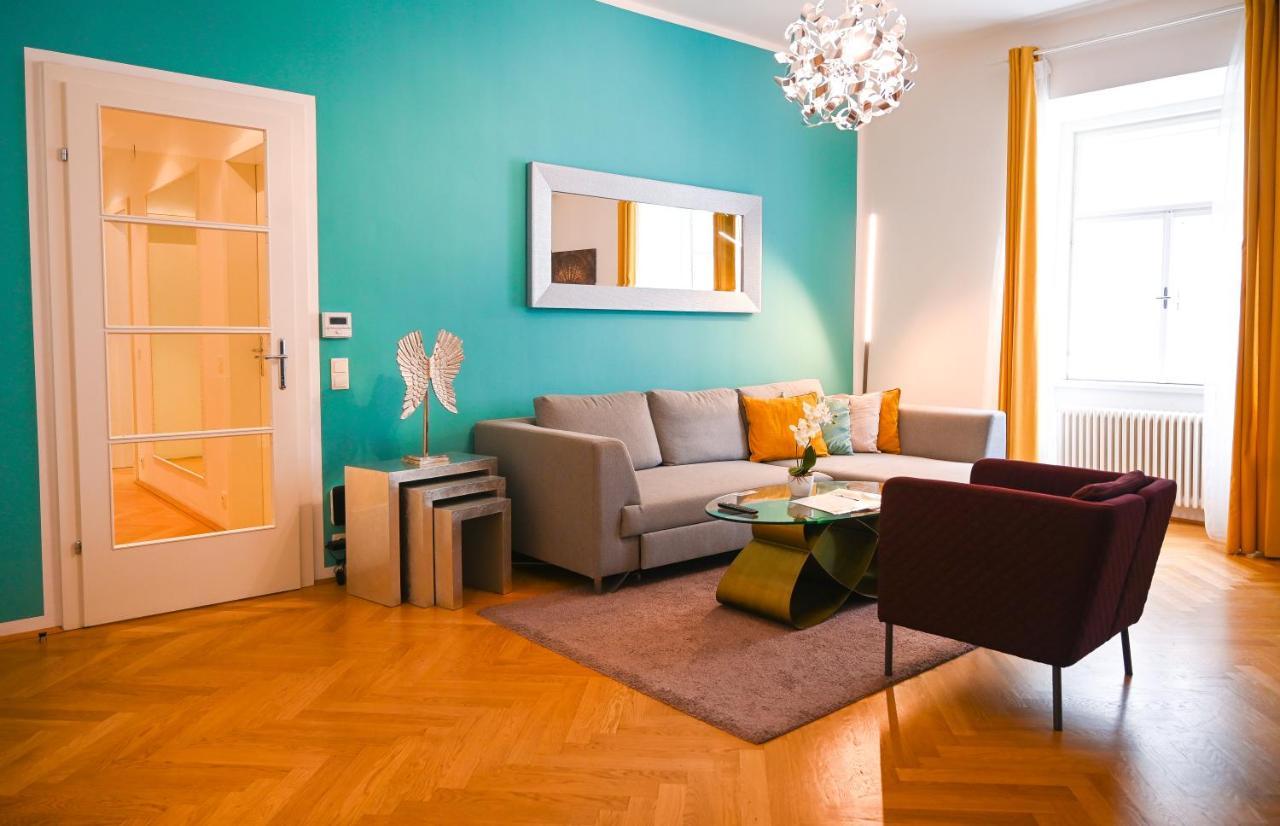 Royal Hofburg Apartment